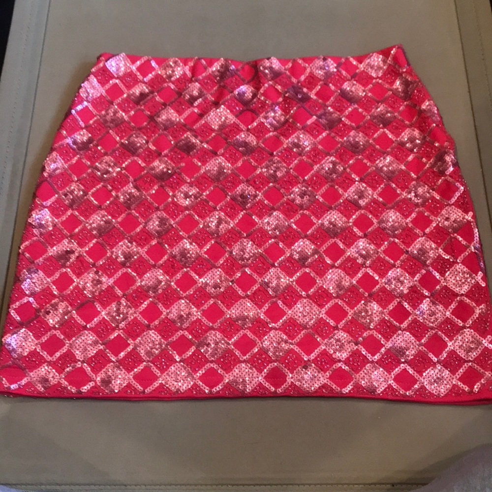 Miami pink skirt